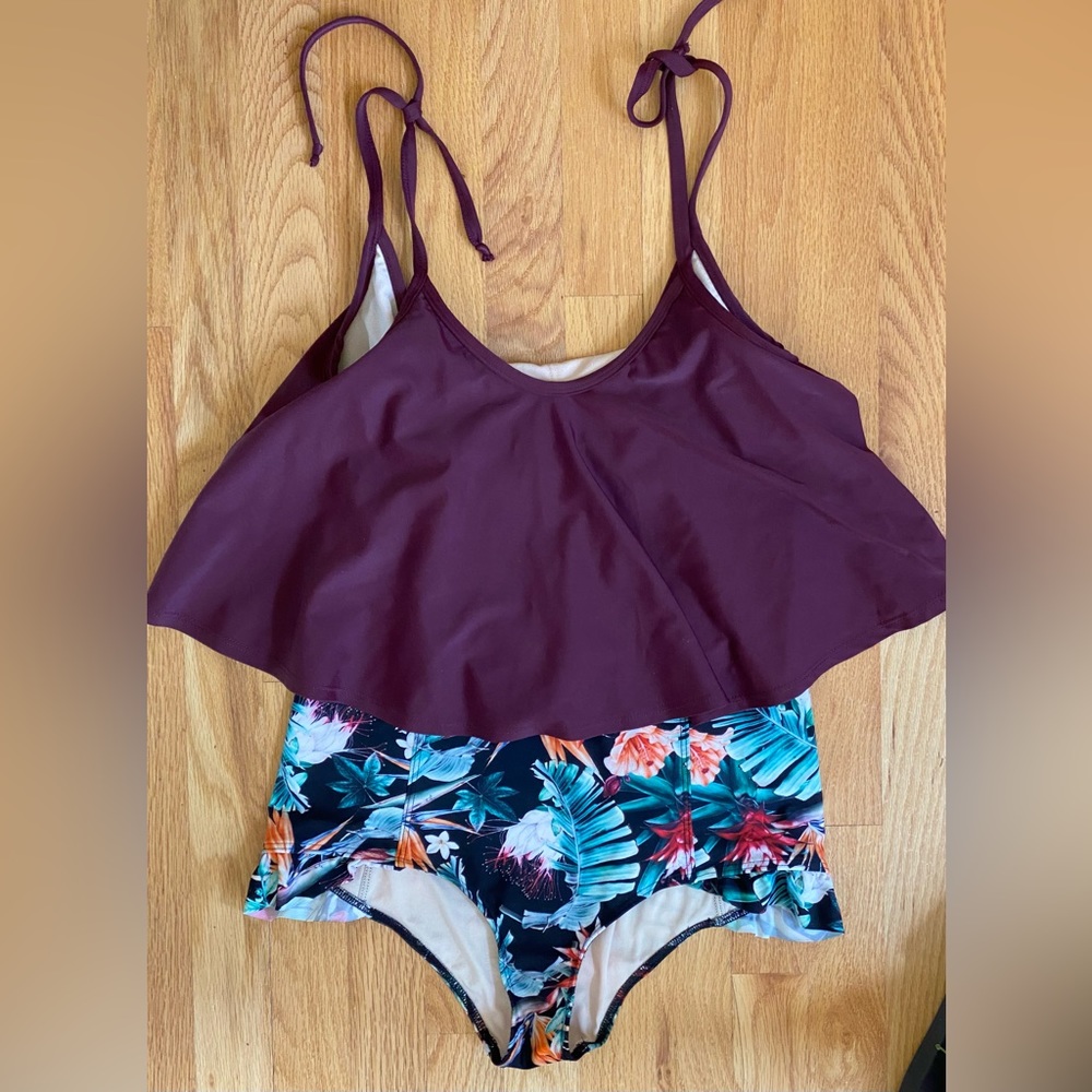 Kortni Jeane swim set